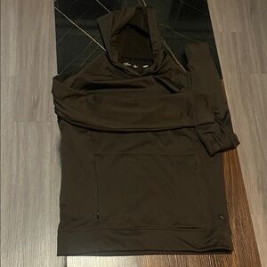 Legend Discovery dark Brown Hoodie